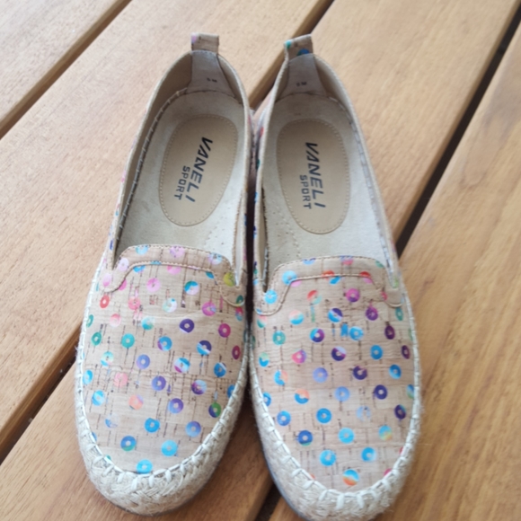 🎉HP🎉 Vaneli Sport Slip-on - Picture 3 of 6